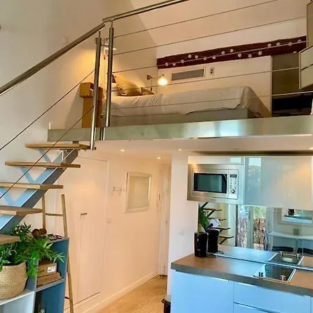 Superbe Duplex Avec Vue ! شقة فيليوفرُنش سور مير